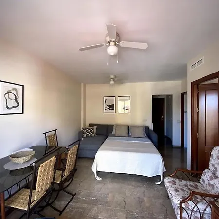 In Torremolinos, Av Palma De Mallorca Nº 12 Torremolinos