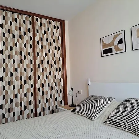 In Torremolinos, Av Palma De Mallorca Nº 12