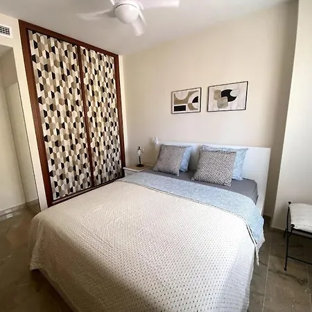 Apartamento In Torremolinos, Av Palma De Mallorca Nº 12