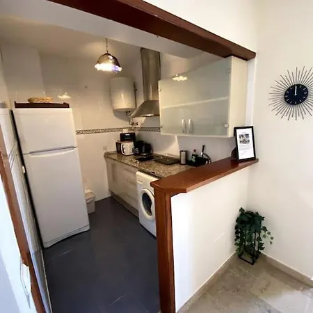 In Torremolinos, Av Palma De Mallorca Nº 12