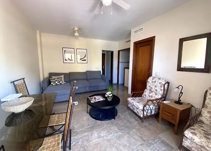 In Torremolinos, Av Palma De Mallorca Nº 12 Torremolinos