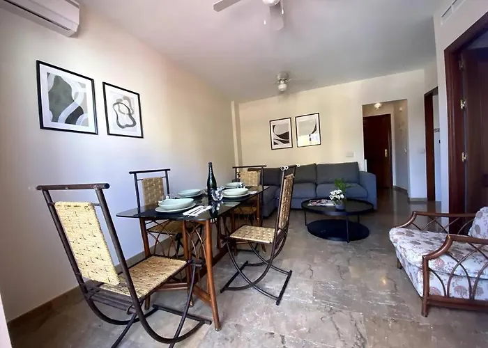 In Torremolinos, Av Palma De Mallorca Nº 12 Torremolinos