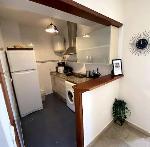 In Torremolinos, Av Palma De Mallorca Nº 12