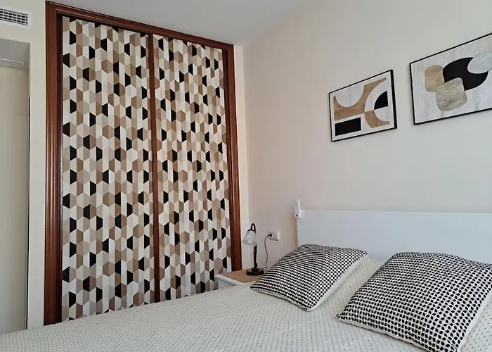 In Torremolinos, Av Palma De Mallorca Nº 12